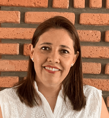 Gaby Santarriaga