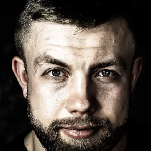 Instructors 189 Łukasz Żórawski