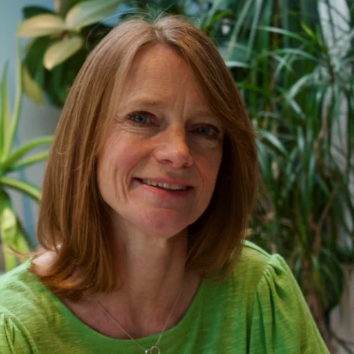 Instructors 27 Susie Willows